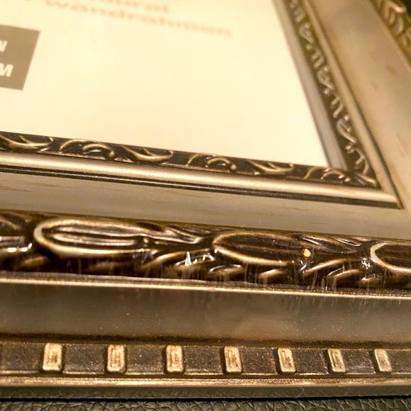 8 x 10 picture frames - Picture 2 of 3